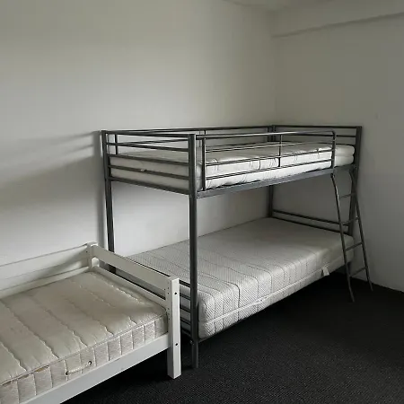 Hostel Otto *